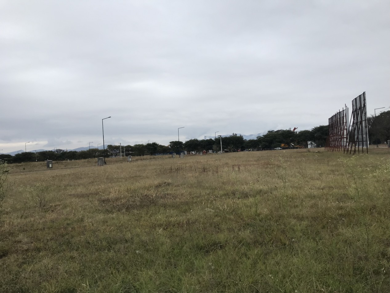VENTA TERRENO VIA AURELIA