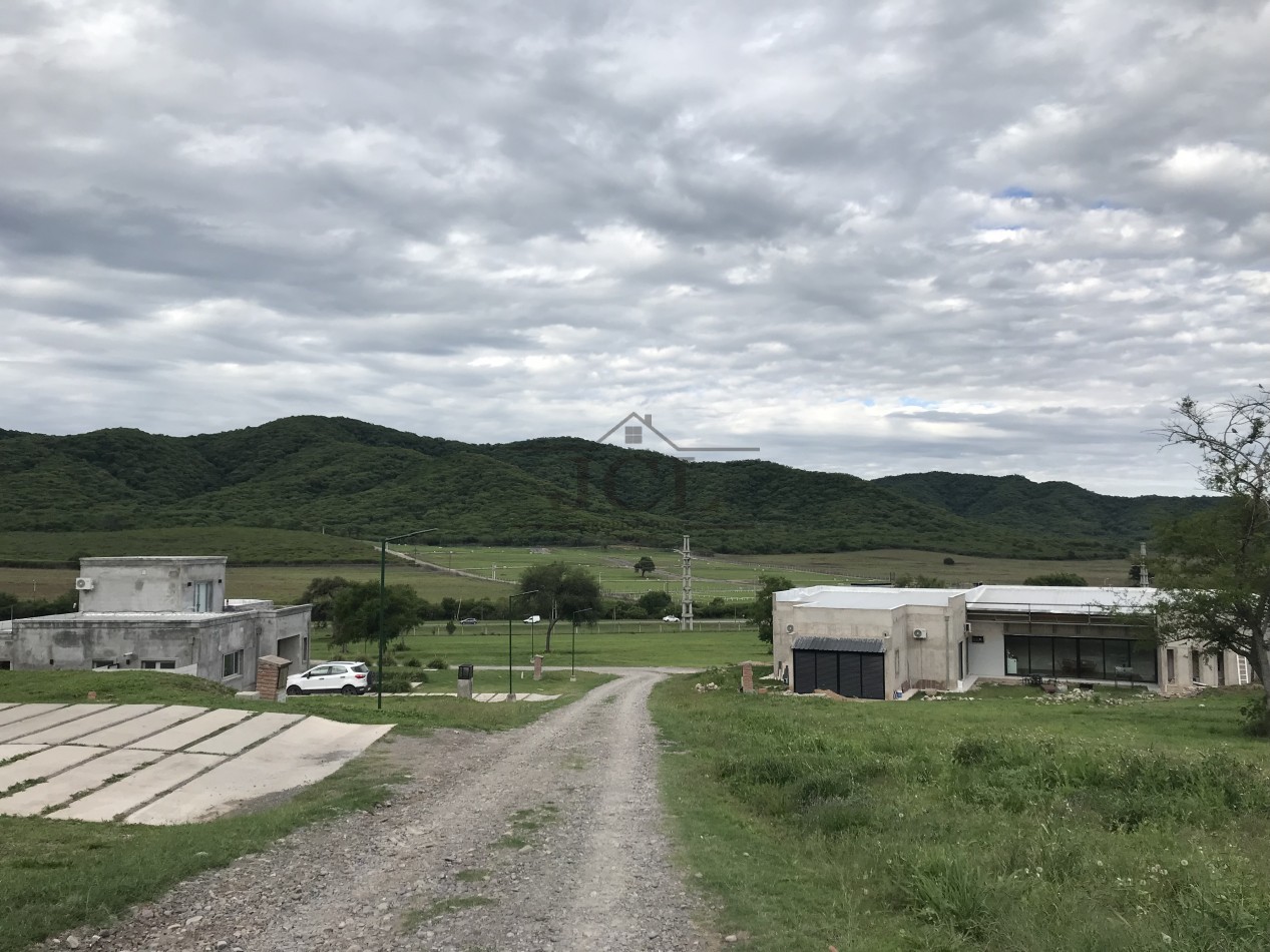 VENTA TERRENO B° PRIVADO  EL PORTICO