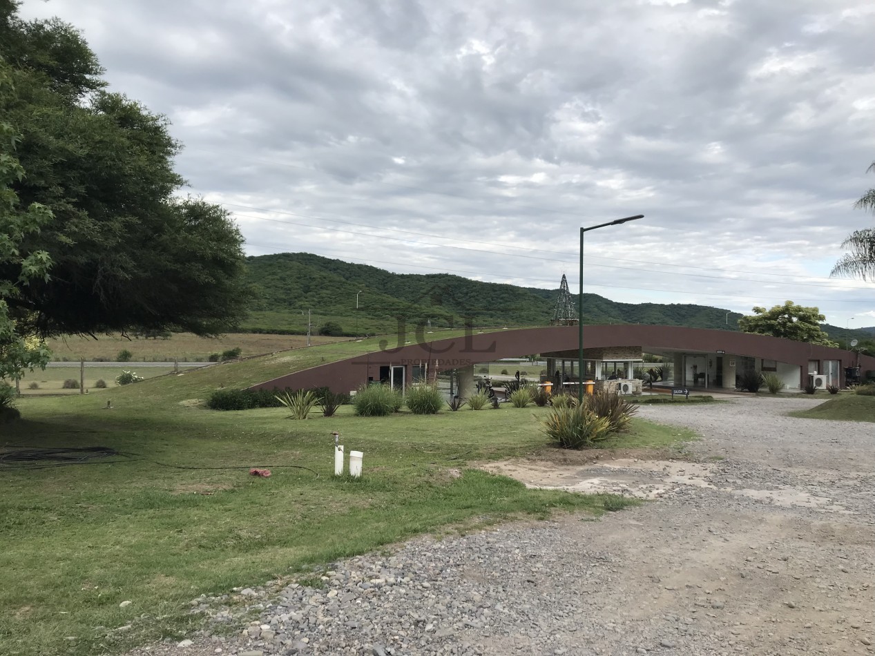 VENTA TERRENO B° PRIVADO EL PORTICO