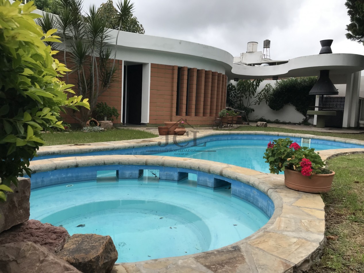 VENTA CASA ZONA SHOPPING