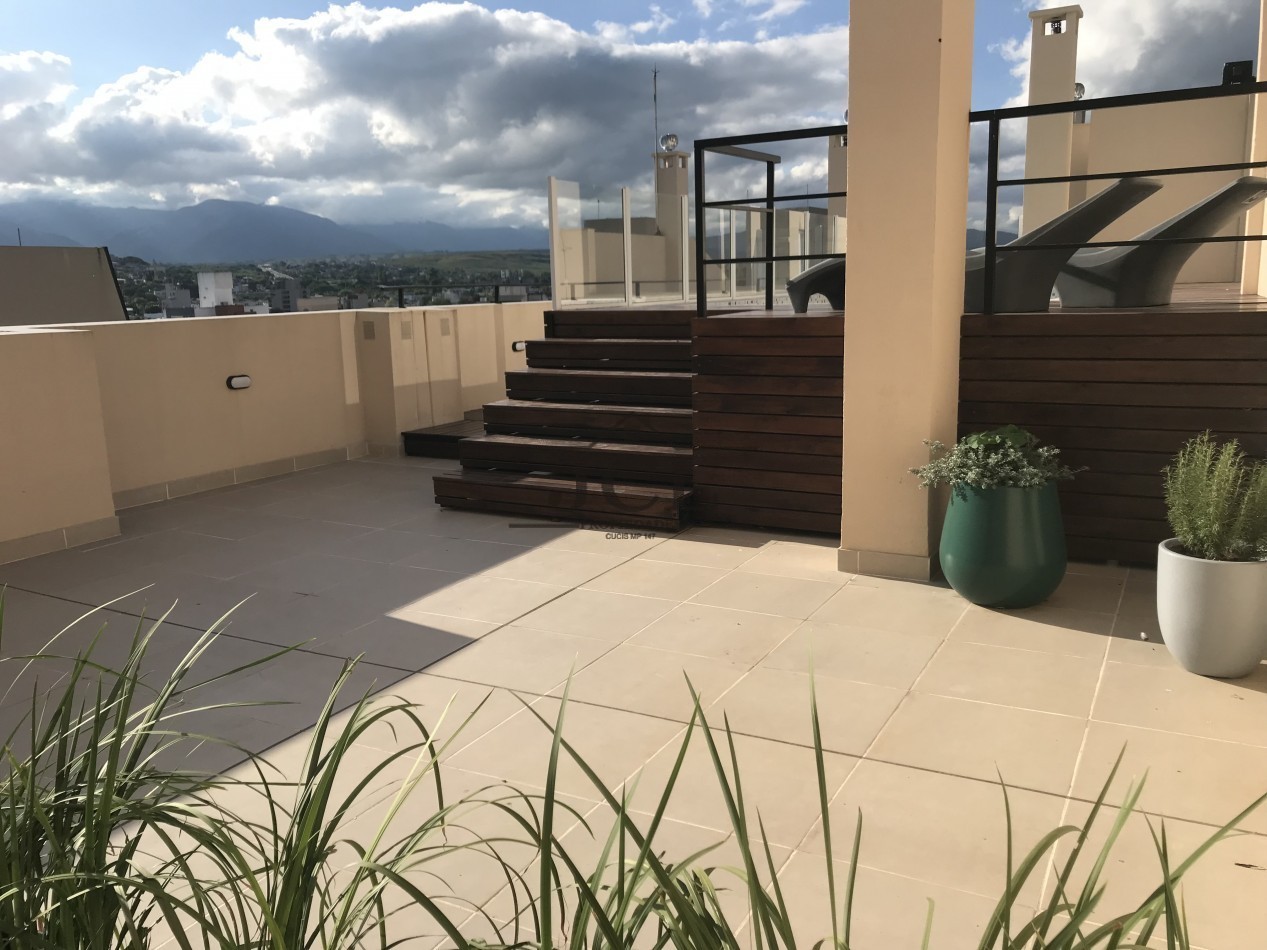 VENTA DEPARTAMENTO MACROCENTRO 