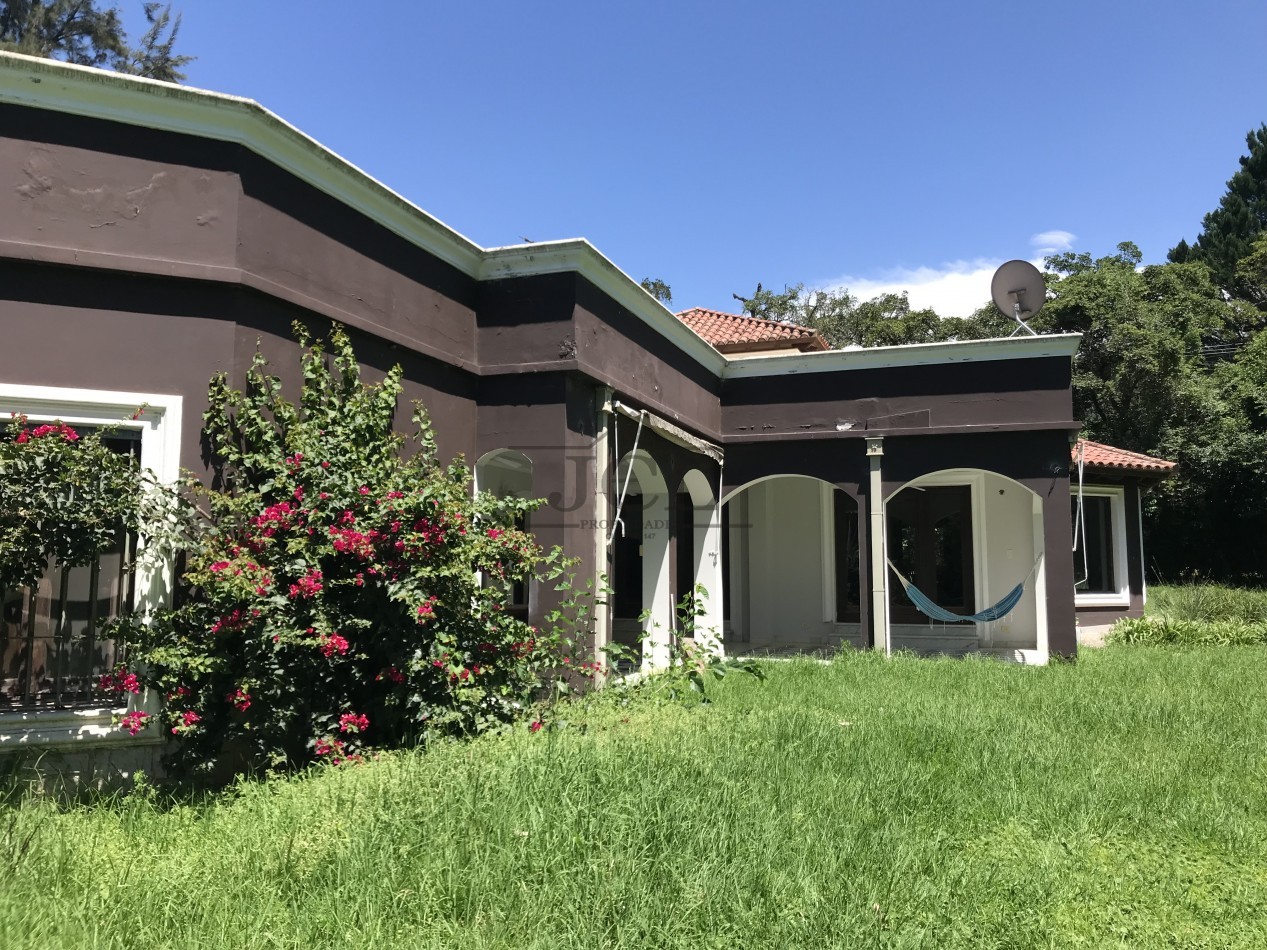 ALQUILER CASA SAN LORENZO