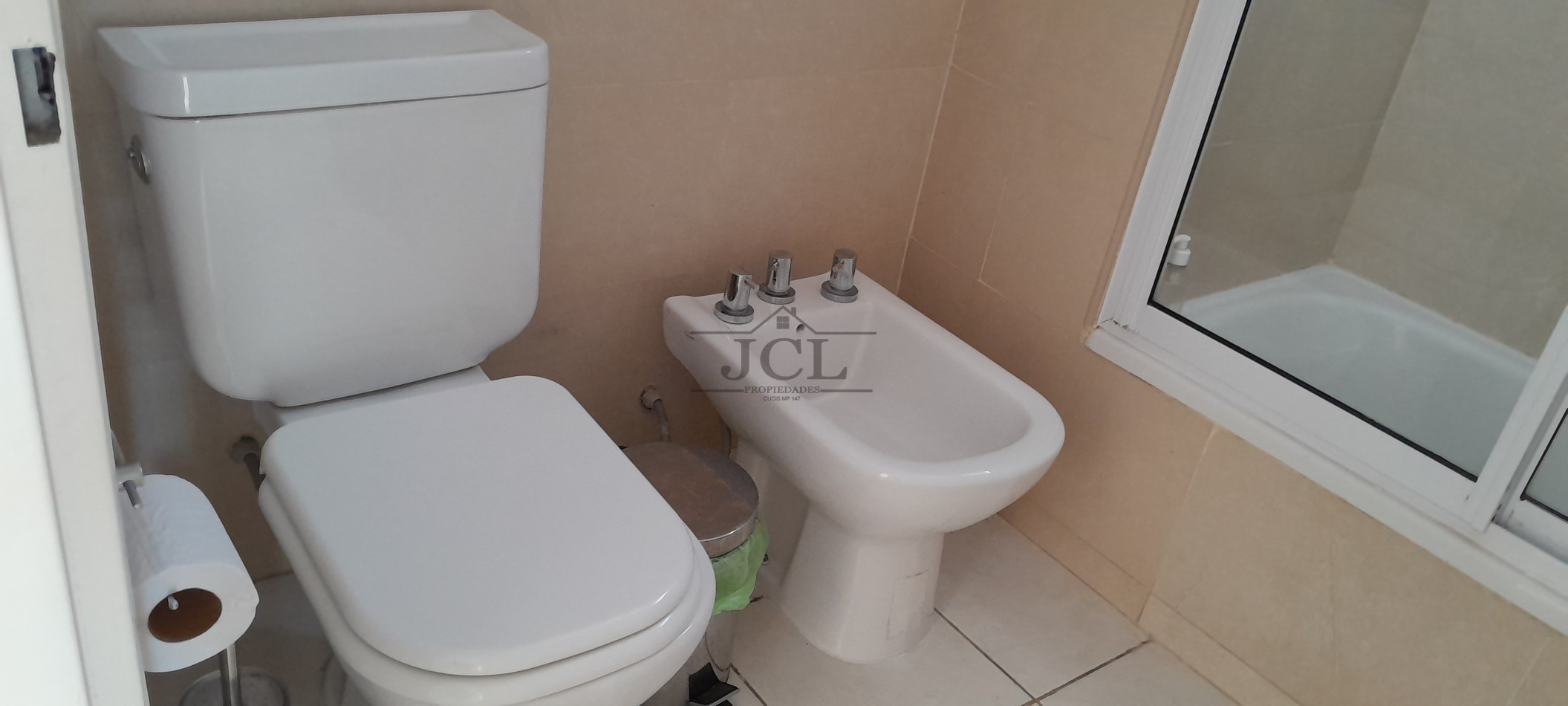 ALQUILER DEPARTAMENTO CON COCHERA