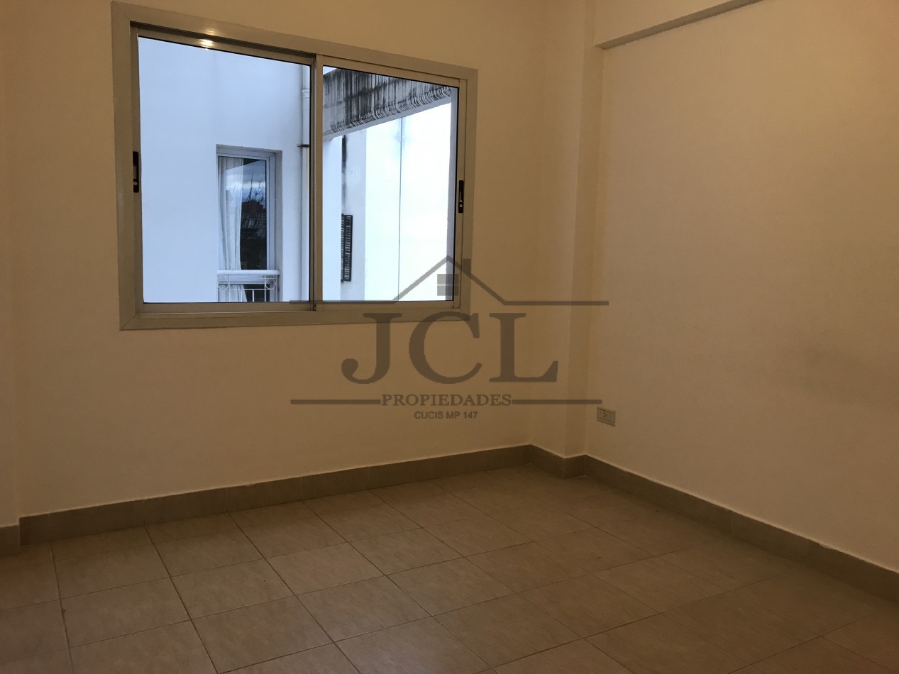 VENTA DEPARTAMENTO JURAMENTO AL 400