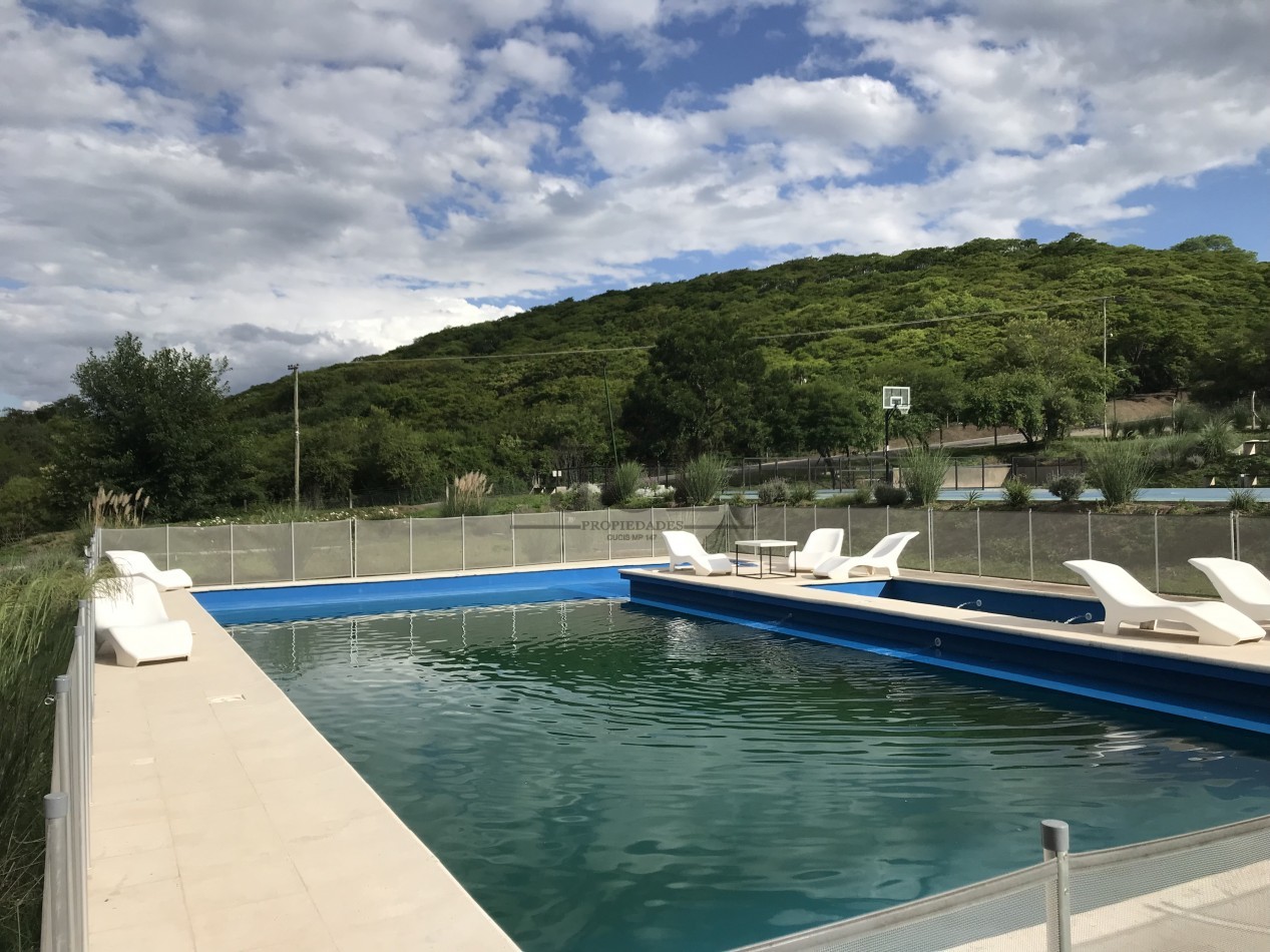 VENTA TERRENO B° PRIVADO EL PORTICO 