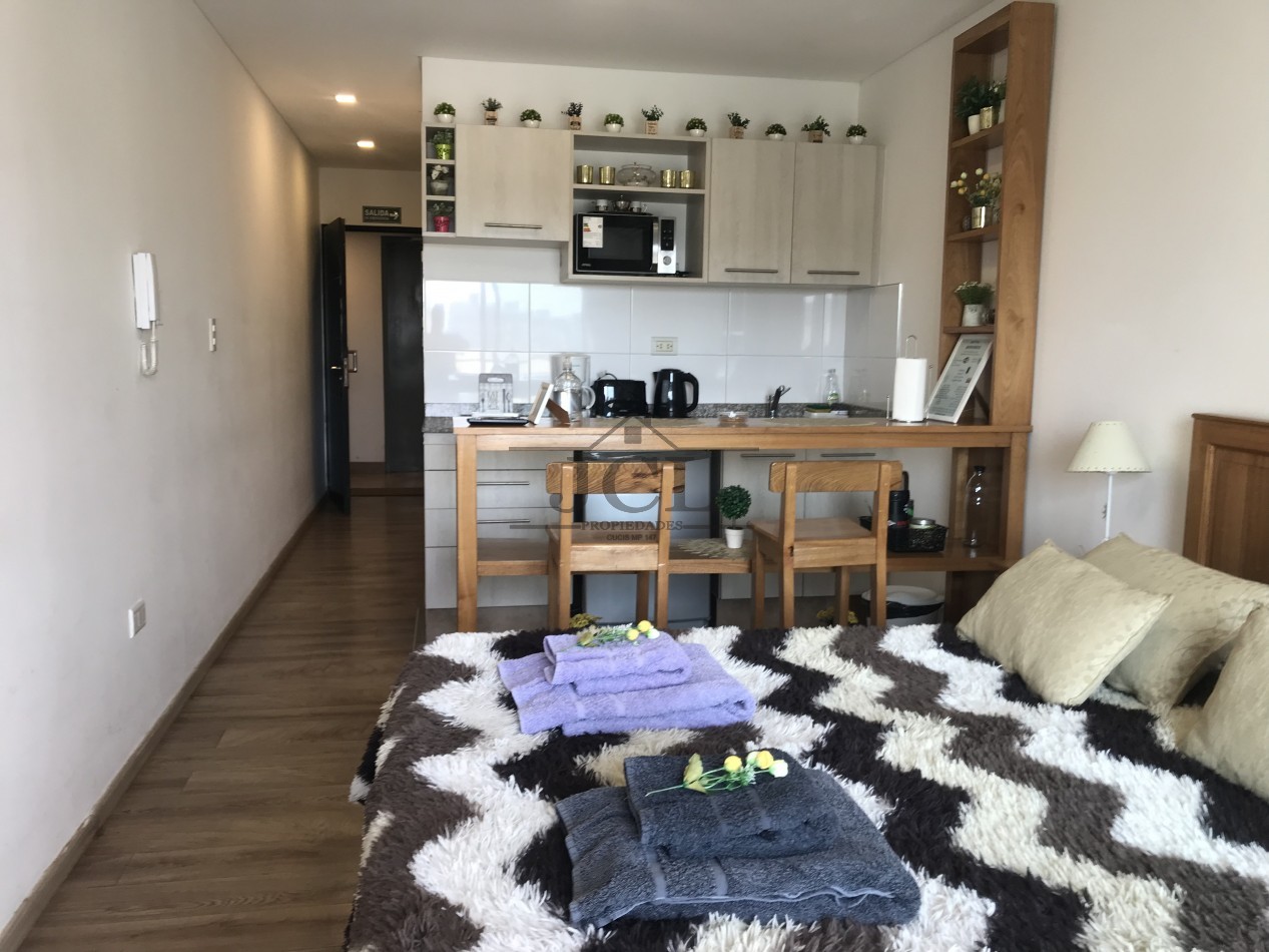 VENTA MONOAMBIENTE AMOBLADO