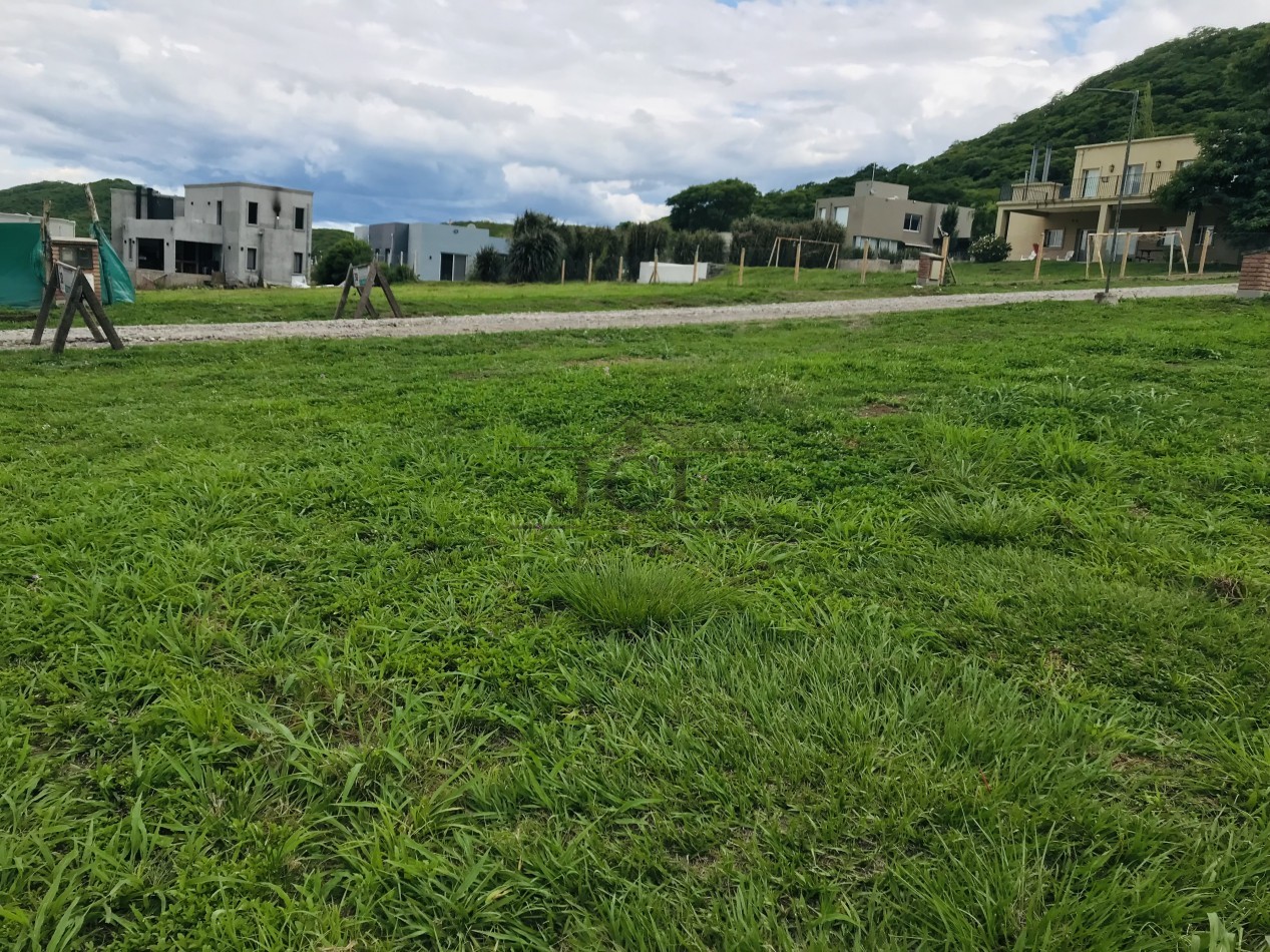 VENTA TERRENO B° PRIVADO EL PORTICO 