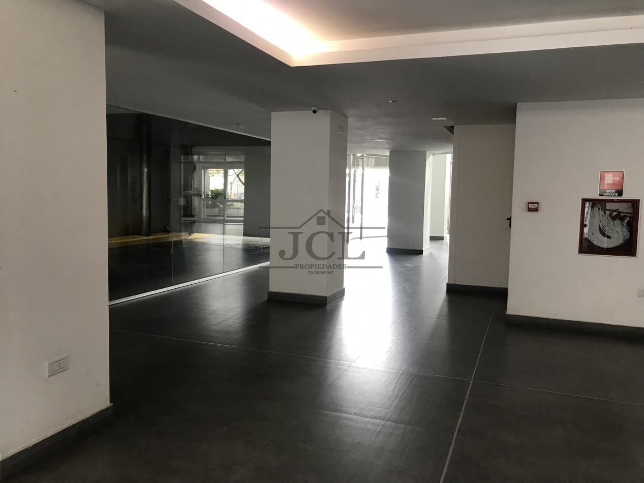 VENTA MONOAMBIENTE AMOBLADO