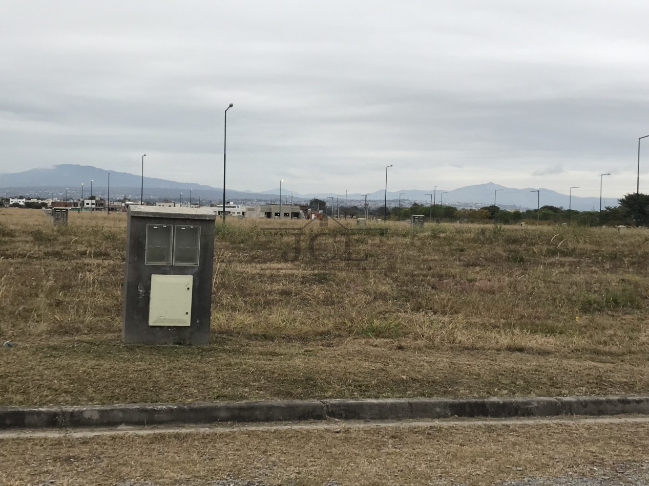 VENTA TERRENO VIA AURELIA