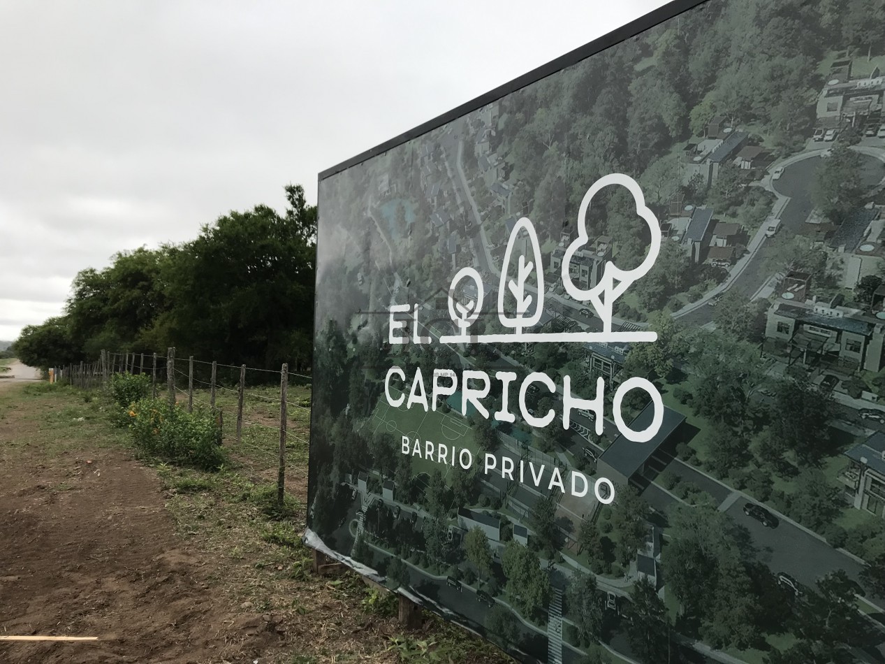 VENTA TERRENO B° PRIVADO EL CAPRICHO