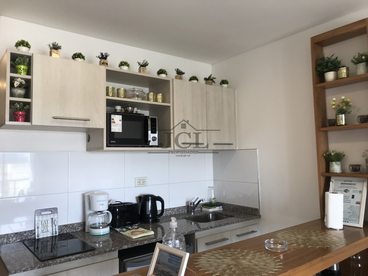 VENTA MONOAMBIENTE AMOBLADO