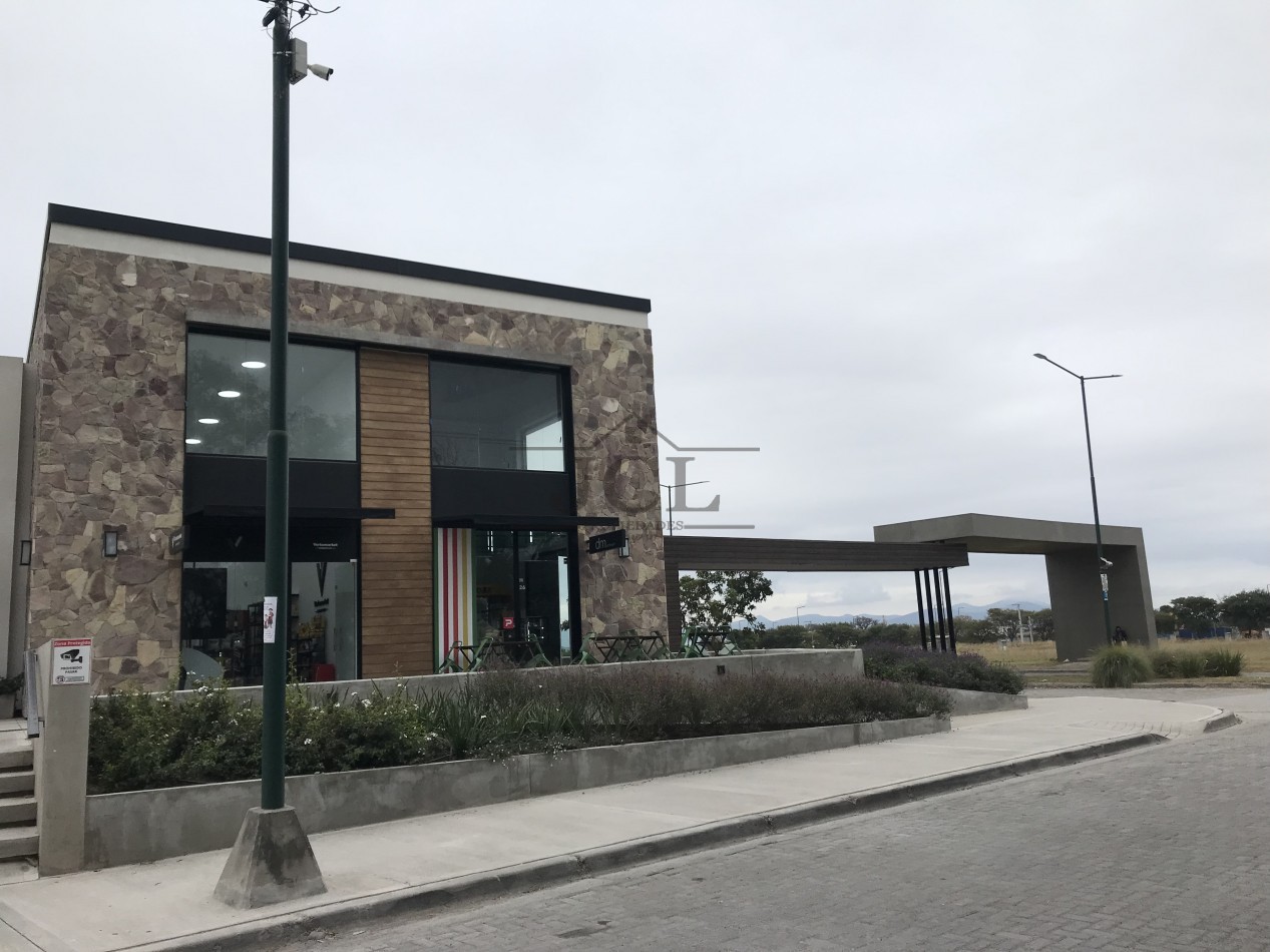 VENTA TERRENO VIA AURELIA