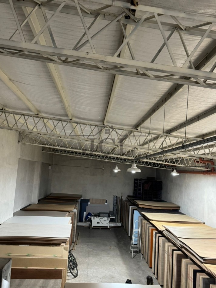 VENTA GALPON MACROCENTRO