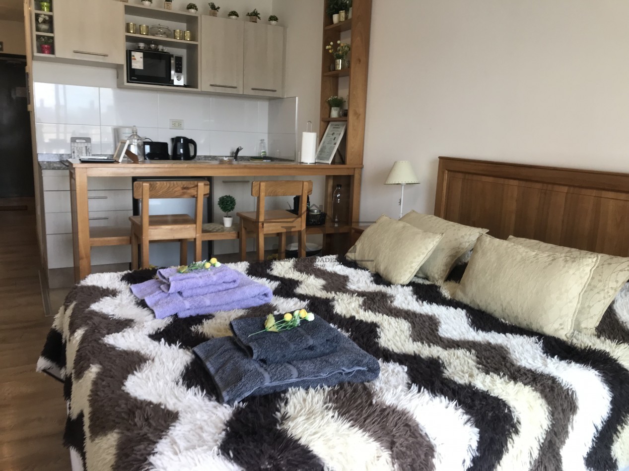 VENTA MONOAMBIENTE AMOBLADO