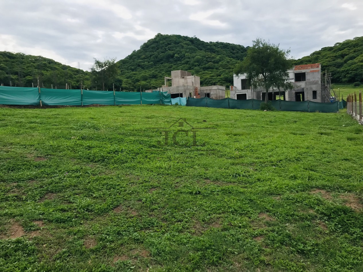 VENTA TERRENO B° PRIVADO EL PORTICO