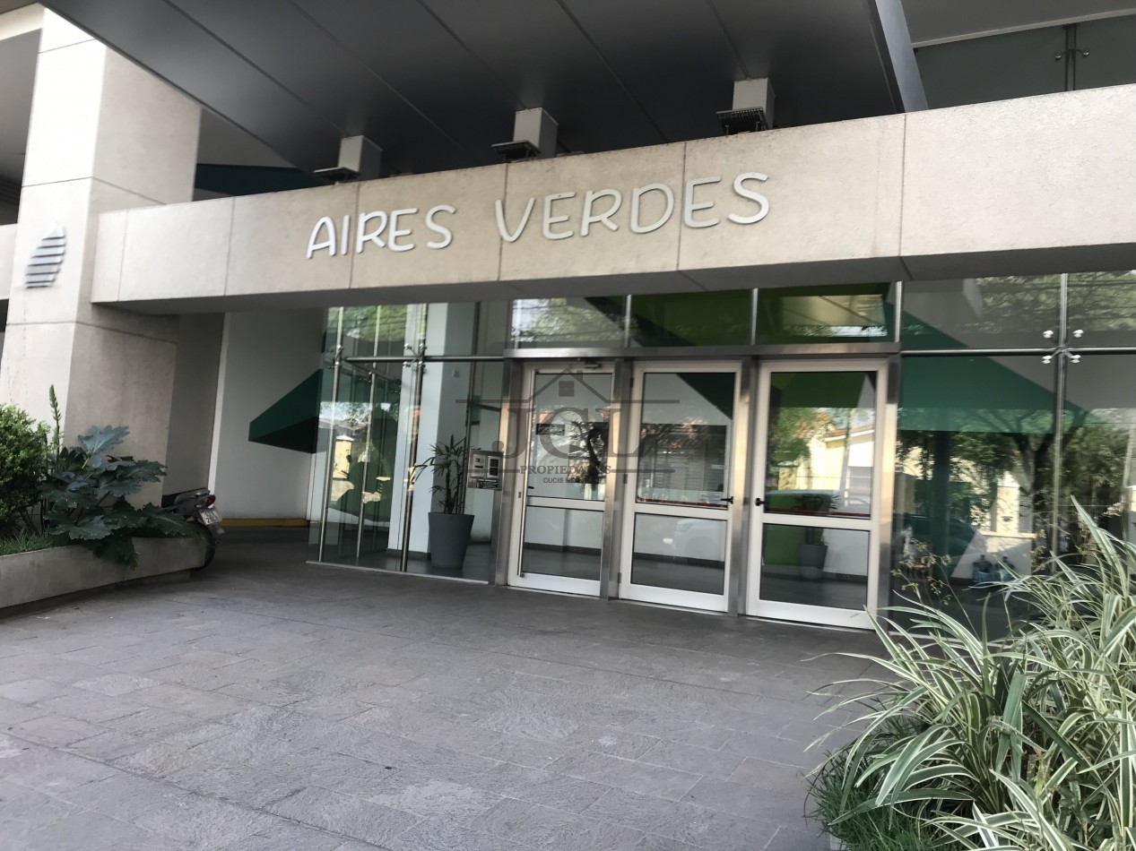 VENTA MONOAMBIENTE AMOBLADO