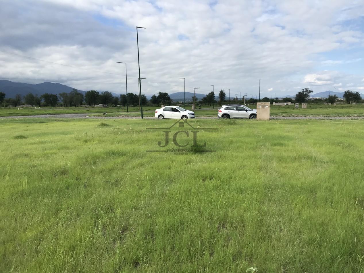 VENTA TERRENO VIA AURELIA