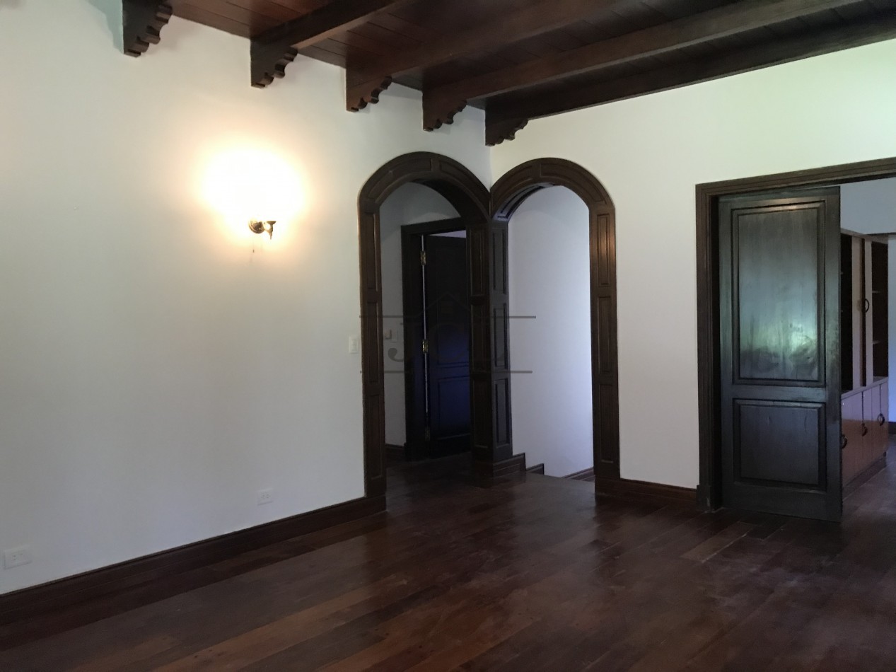 ALQUILER CASA SAN LORENZO