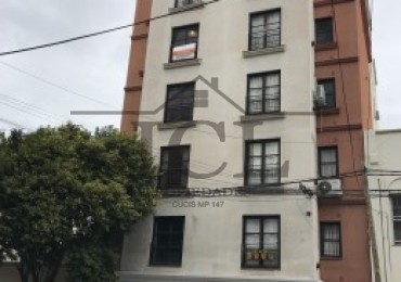 VENTA DEPARTAMENTO AMEGHINO AL 200