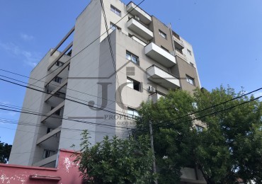 VENTA DEPARTAMENTO MACROCENTRO